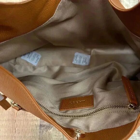 NWOT LAGGO Bella-British Tan Slouchy Bag - Picture 5 of 13